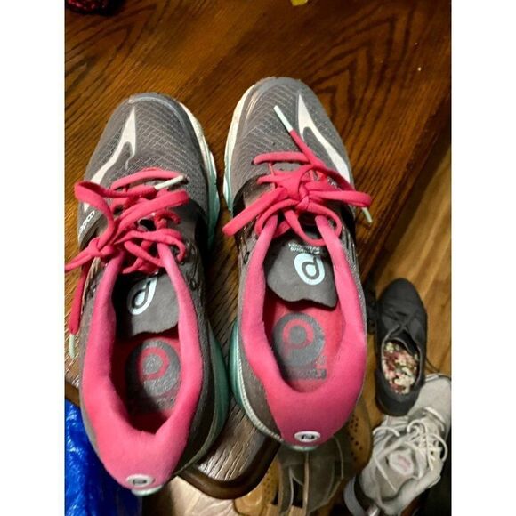 Brooks Pure Cadence 4 running shoe - Picture 3 of 5
